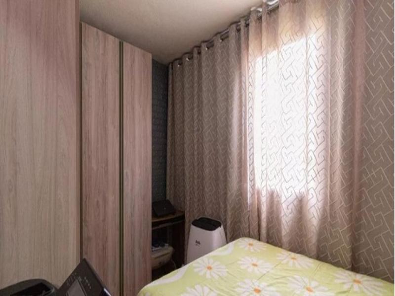 Apartamento à venda com 3 quartos, 75m² - Foto 13