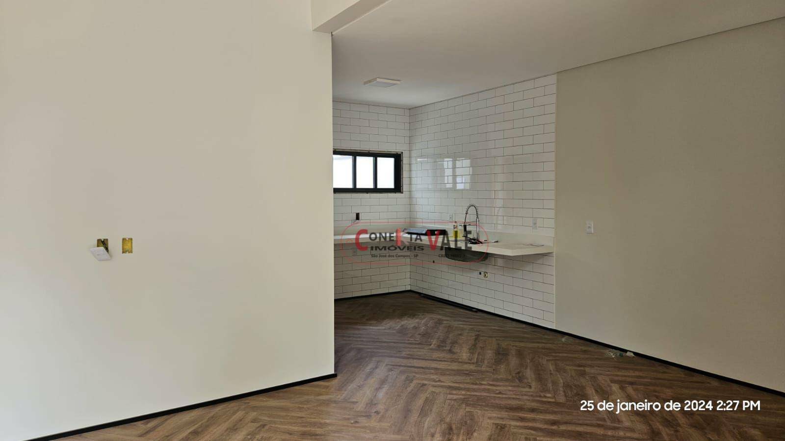 Casa à venda com 3 quartos, 80m² - Foto 17