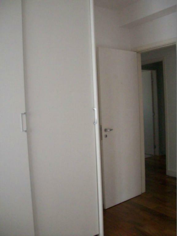 Apartamento à venda com 3 quartos, 156m² - Foto 17