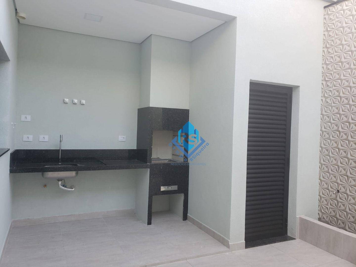 Sobrado à venda com 3 quartos, 168m² - Foto 4