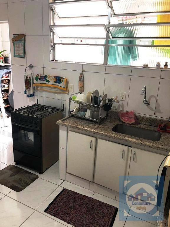 Apartamento à venda com 3 quartos, 121m² - Foto 21