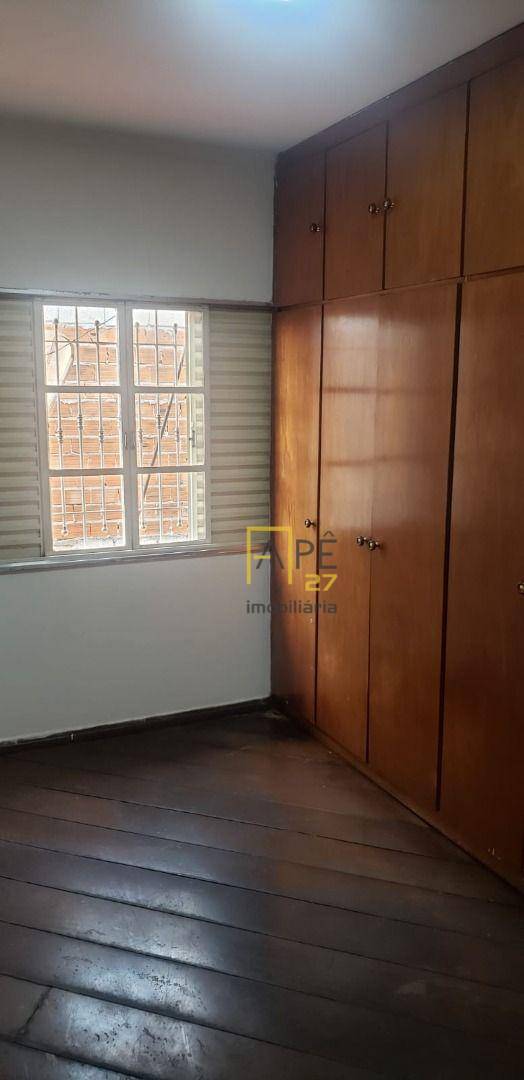 Sobrado à venda e aluguel com 3 quartos, 180m² - Foto 17