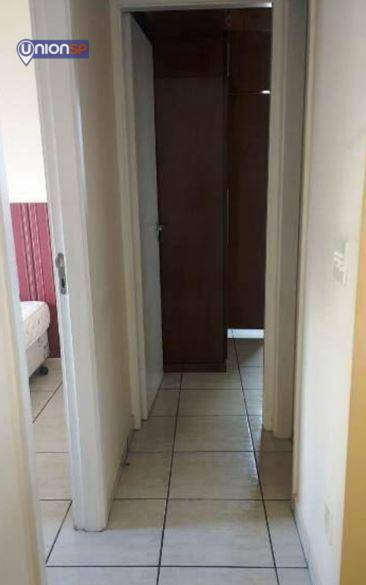 Apartamento à venda com 2 quartos, 50m² - Foto 2