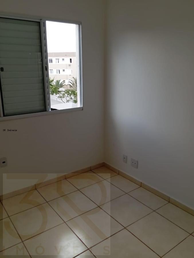 Apartamento à venda com 2 quartos, 43m² - Foto 9