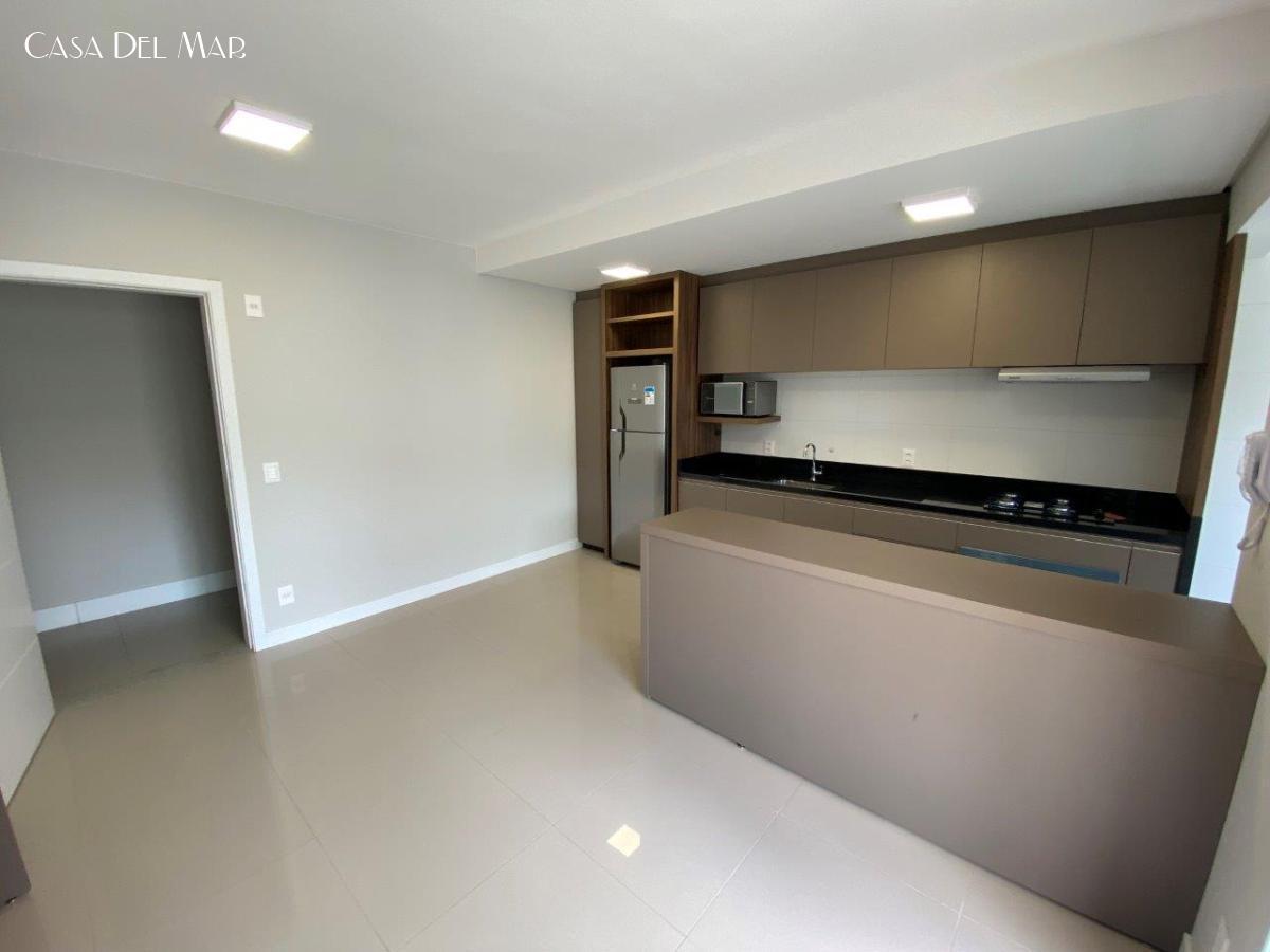 Apartamento à venda com 2 quartos, 75m² - Foto 10