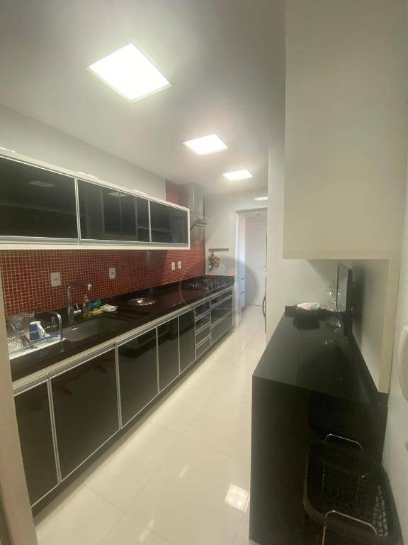 Apartamento para alugar com 3 quartos, 109m² - Foto 15