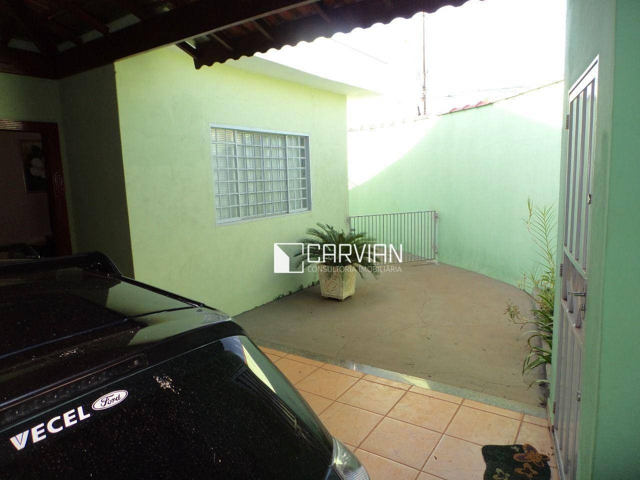 Casa à venda e aluguel com 5 quartos, 280m² - Foto 4