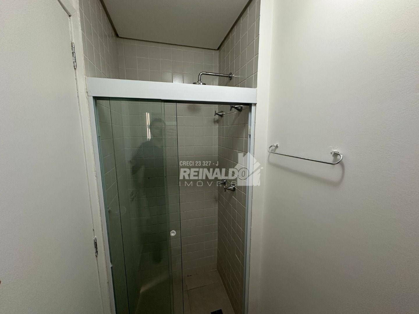Apartamento para alugar com 3 quartos, 120m² - Foto 31