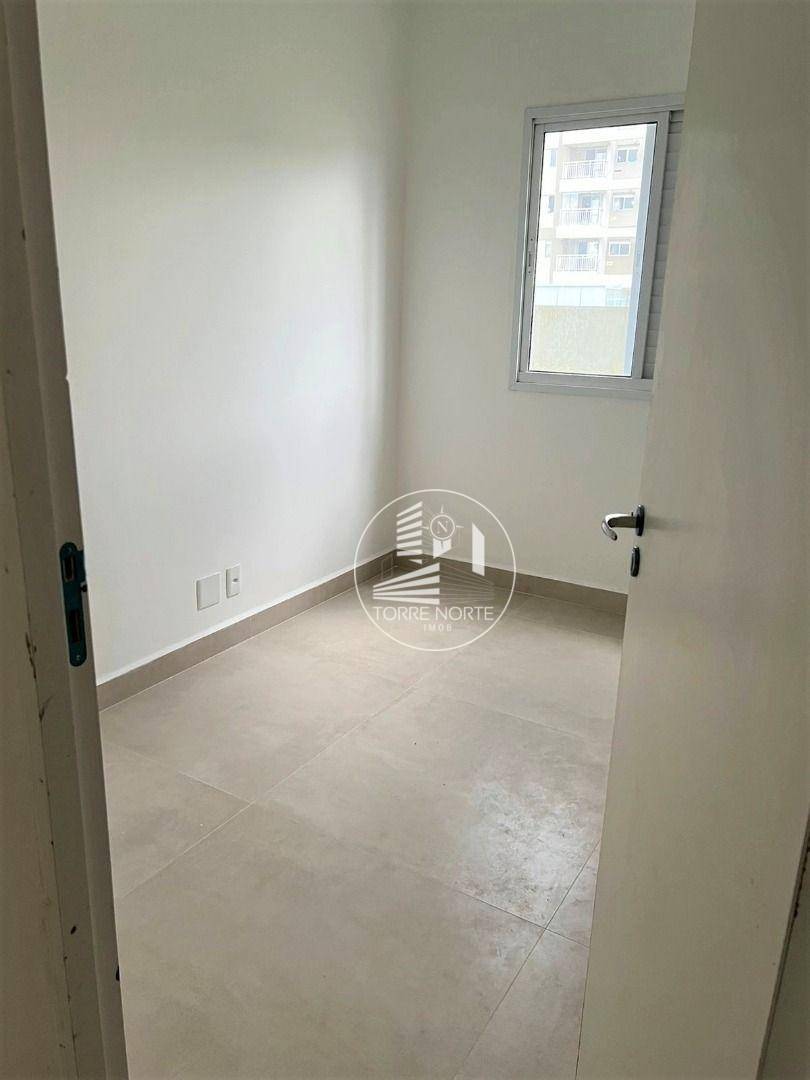 Apartamento à venda com 3 quartos, 73m² - Foto 11