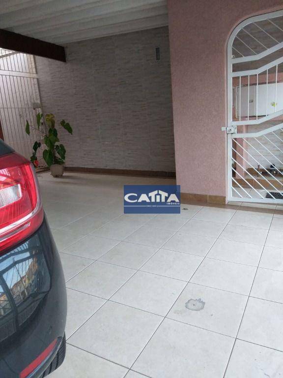 Sobrado à venda com 3 quartos, 292m² - Foto 2