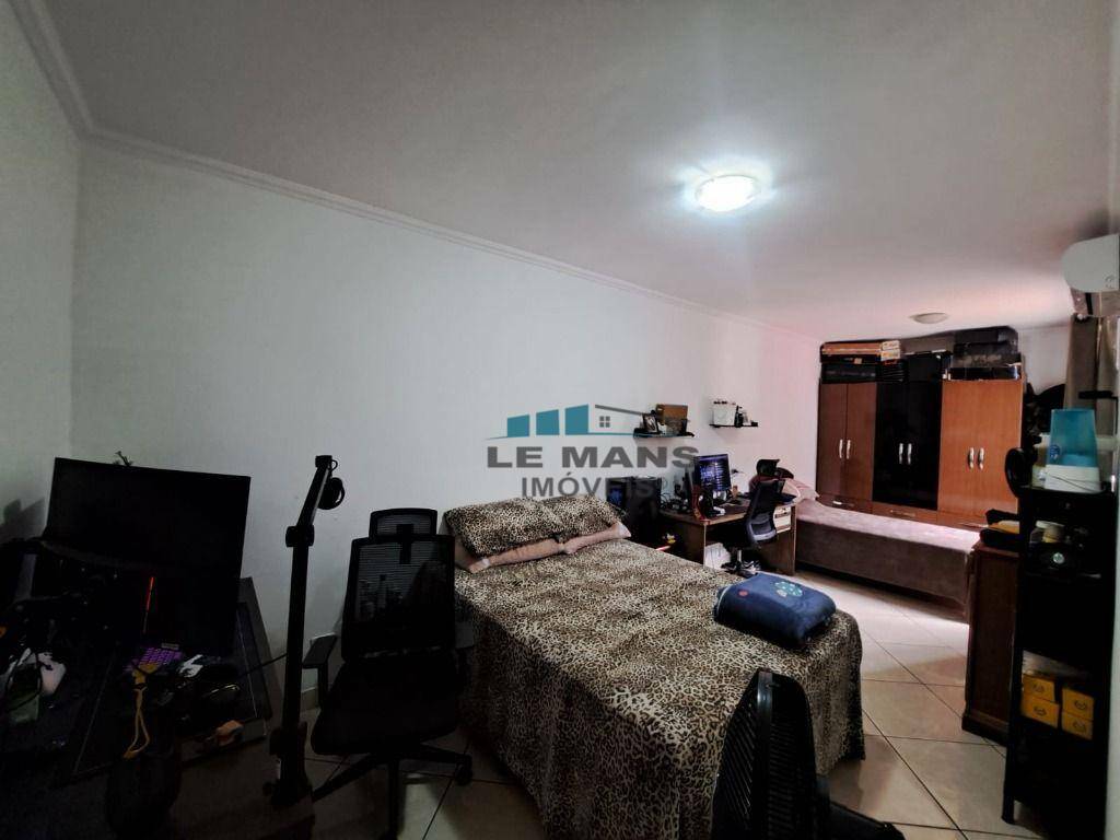 Casa à venda com 2 quartos, 188m² - Foto 13