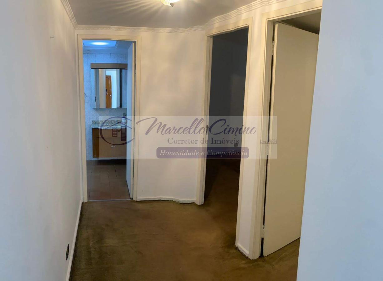 Apartamento à venda com 2 quartos, 72m² - Foto 21