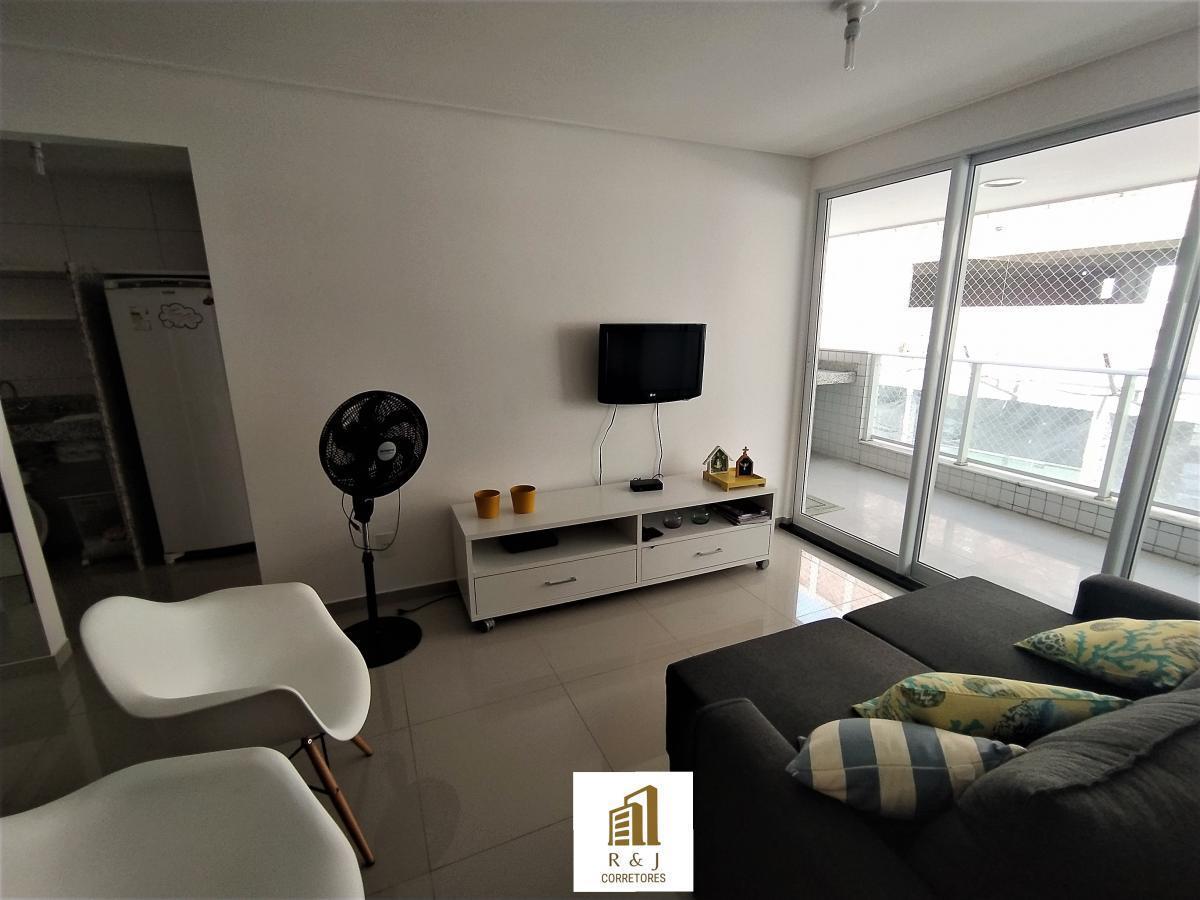 Apartamento à venda com 2 quartos, 67m² - Foto 1