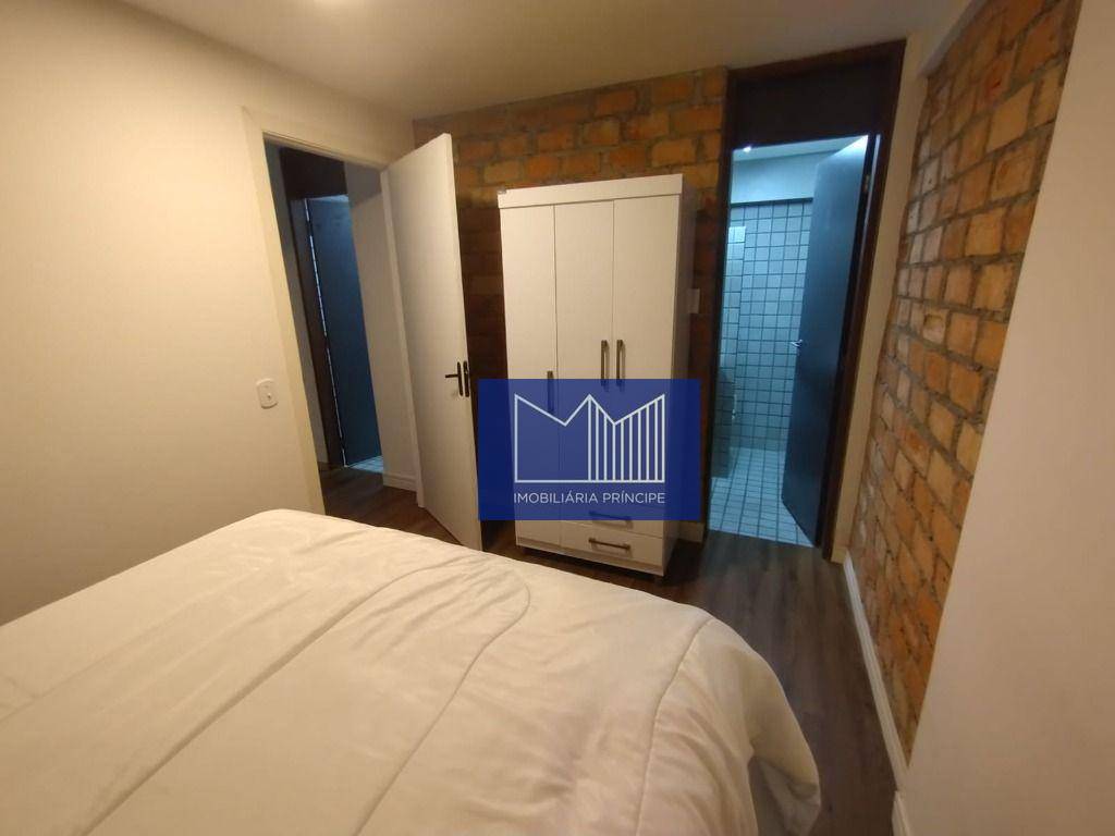 Apartamento à venda com 2 quartos, 67m² - Foto 12