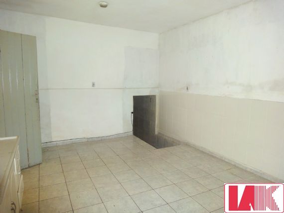 Casa para alugar com 1 quarto, 30m² - Foto 1