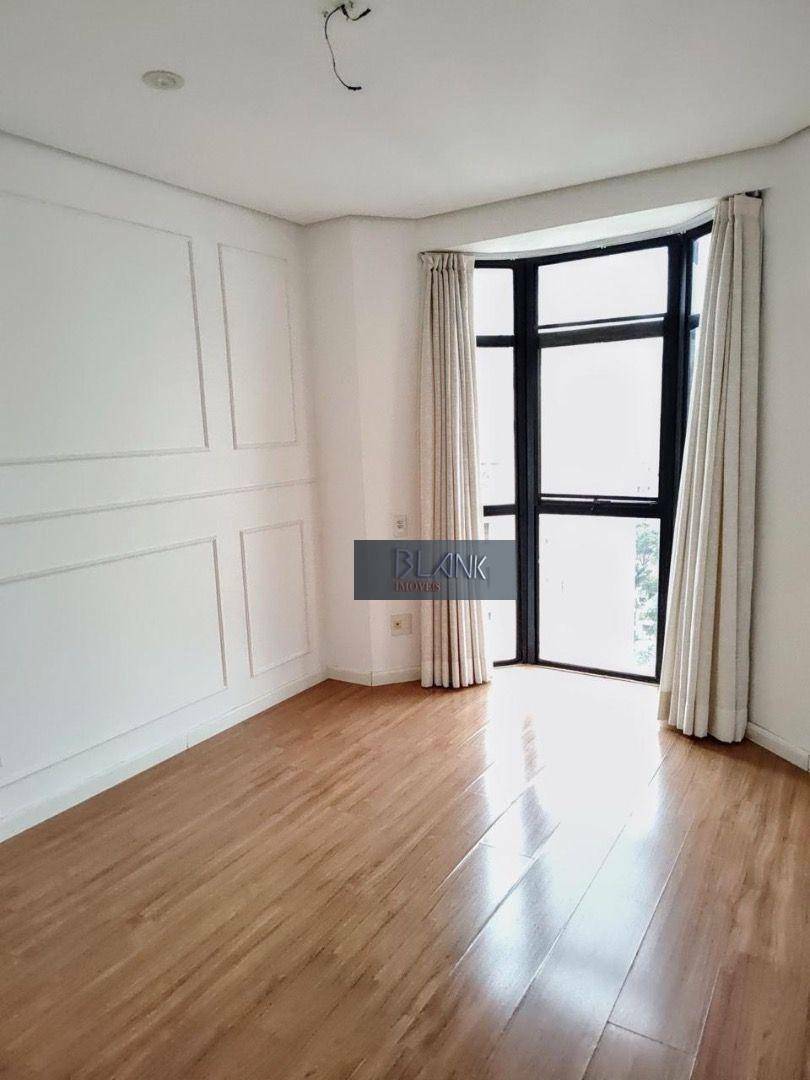 Apartamento para alugar com 2 quartos, 132m² - Foto 24