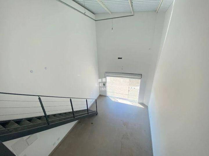 Loja-Salão, 61 m² - Foto 2