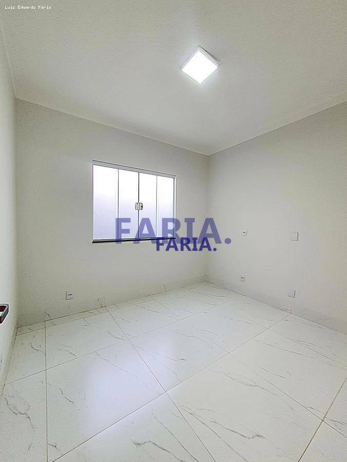 Casa à venda com 3 quartos, 123m² - Foto 5