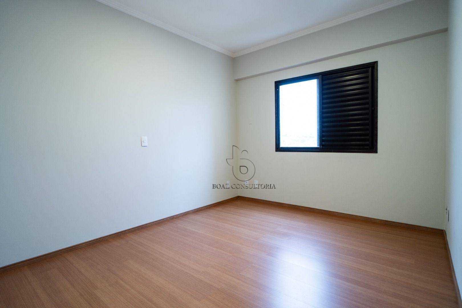 Apartamento à venda com 3 quartos, 109m² - Foto 8