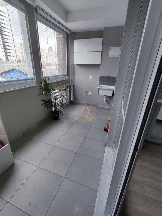 Apartamento à venda com 3 quartos, 75m² - Foto 4