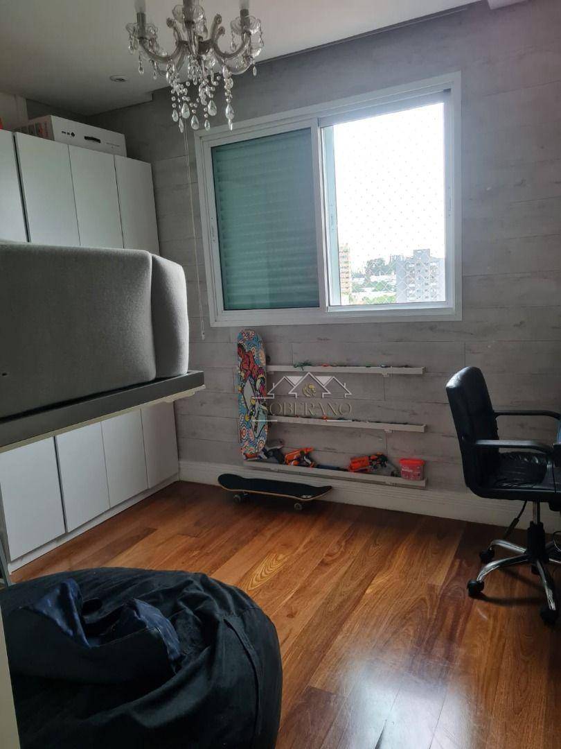 Apartamento à venda com 3 quartos, 140m² - Foto 19