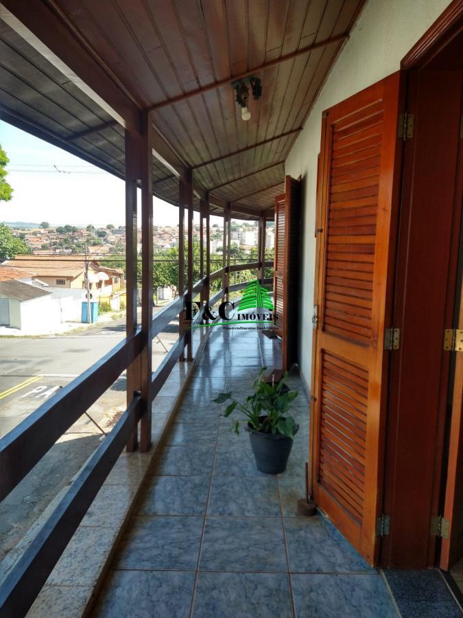 Sobrado à venda com 3 quartos, 200m² - Foto 11