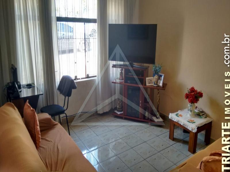 Casa à venda com 3 quartos, 200m² - Foto 3