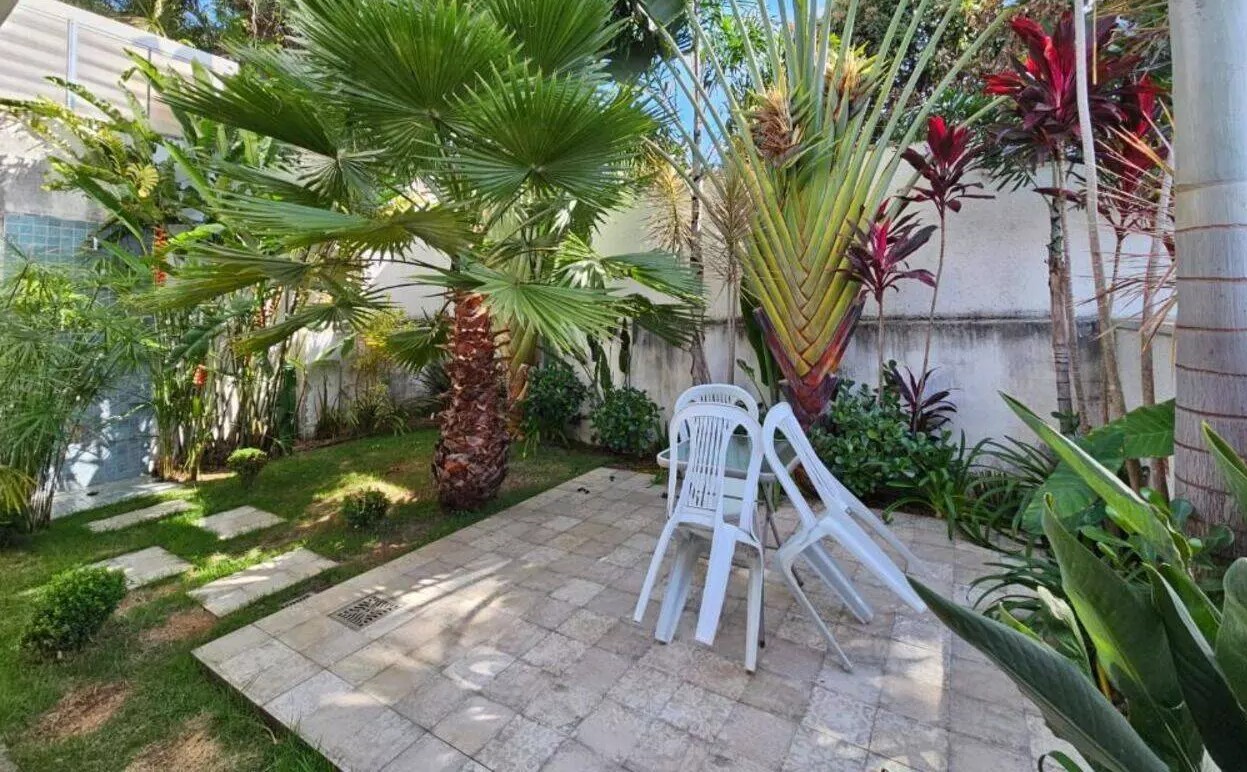 Casa de Condomínio à venda com 3 quartos, 218m² - Foto 13