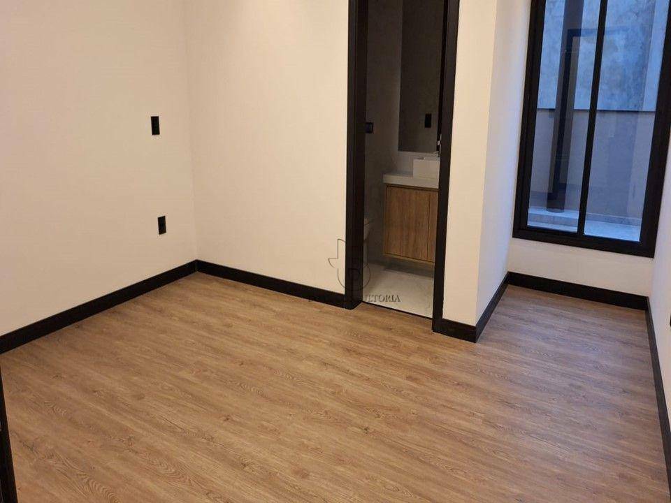 Casa de Condomínio à venda com 4 quartos, 310m² - Foto 13