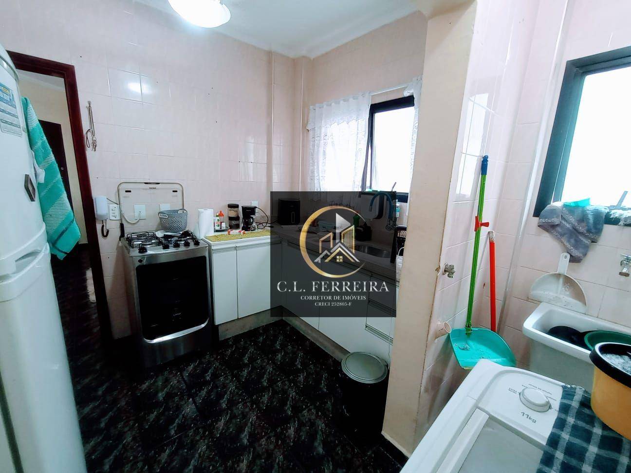 Apartamento à venda com 1 quarto, 55m² - Foto 13