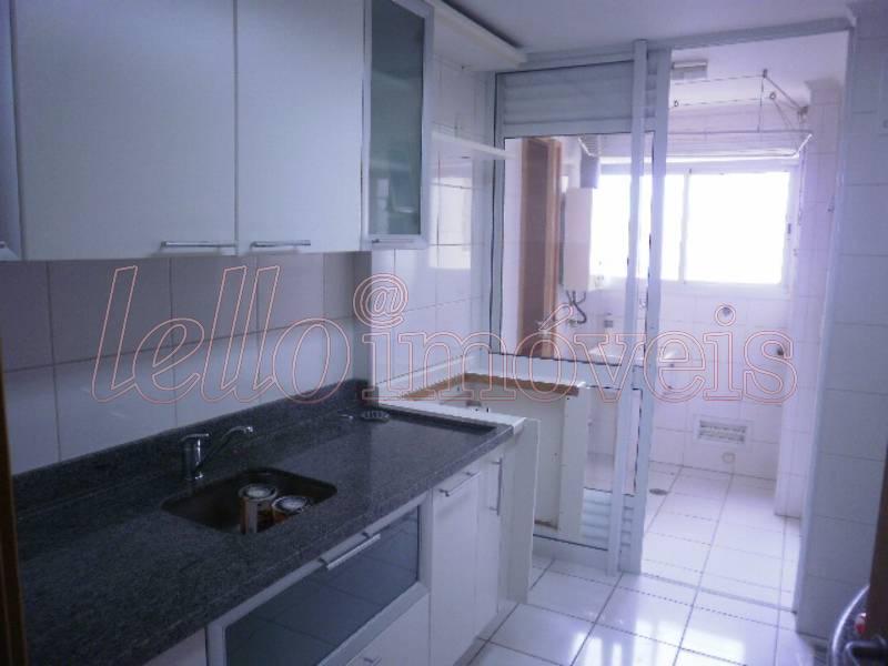 Apartamento para alugar com 3 quartos, 82m² - Foto 14