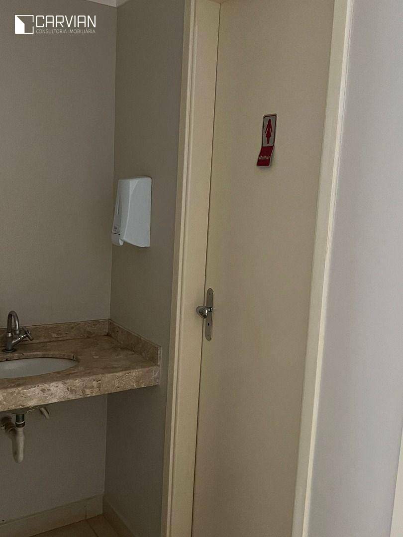 Apartamento para alugar com 3 quartos, 95m² - Foto 32