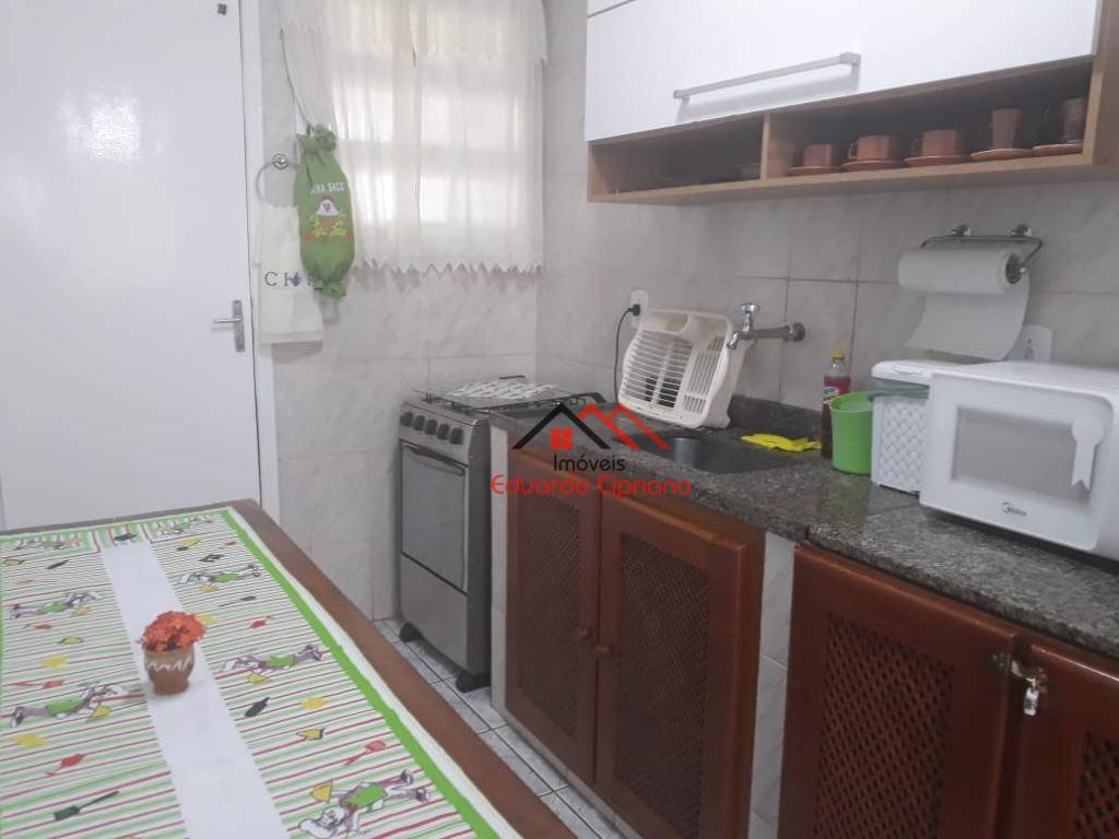 Casa para alugar com 1 quarto, 50m² - Foto 13