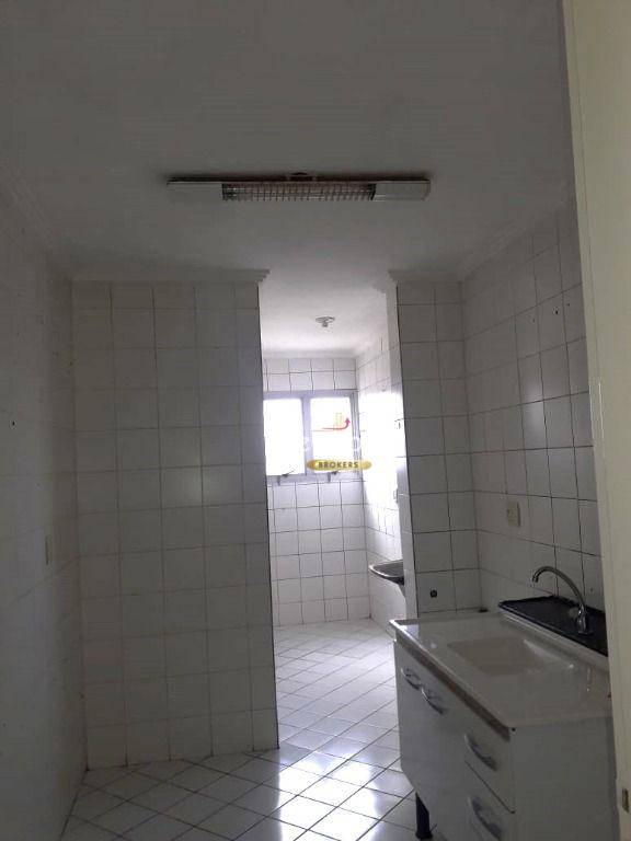 Apartamento à venda com 2 quartos, 69m² - Foto 6