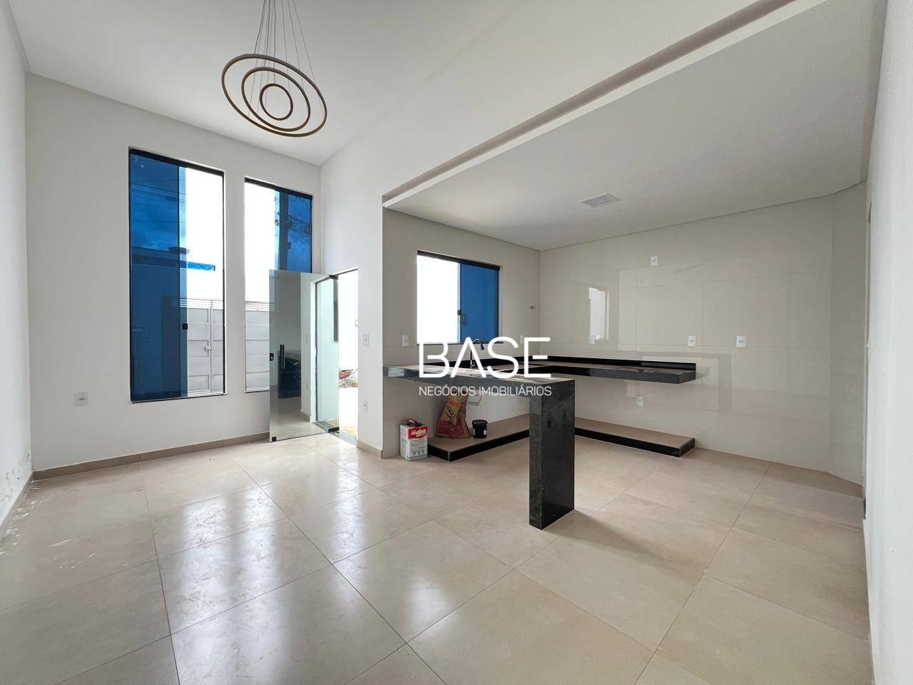 Casa, 3 quartos, 80 m² - Foto 1