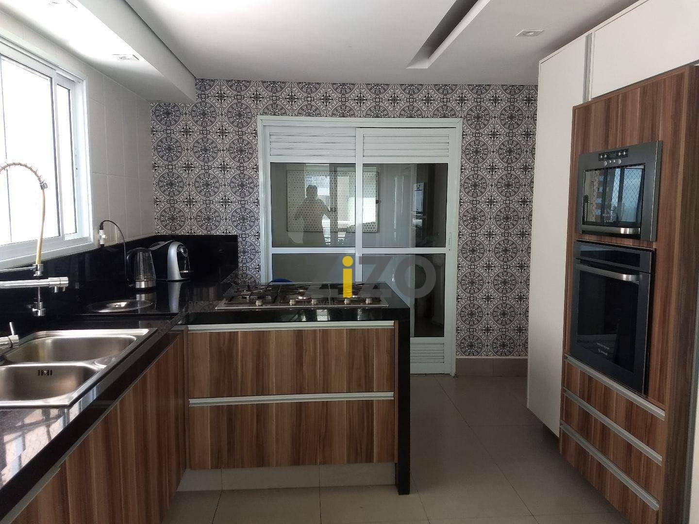 Apartamento à venda com 3 quartos, 167m² - Foto 12