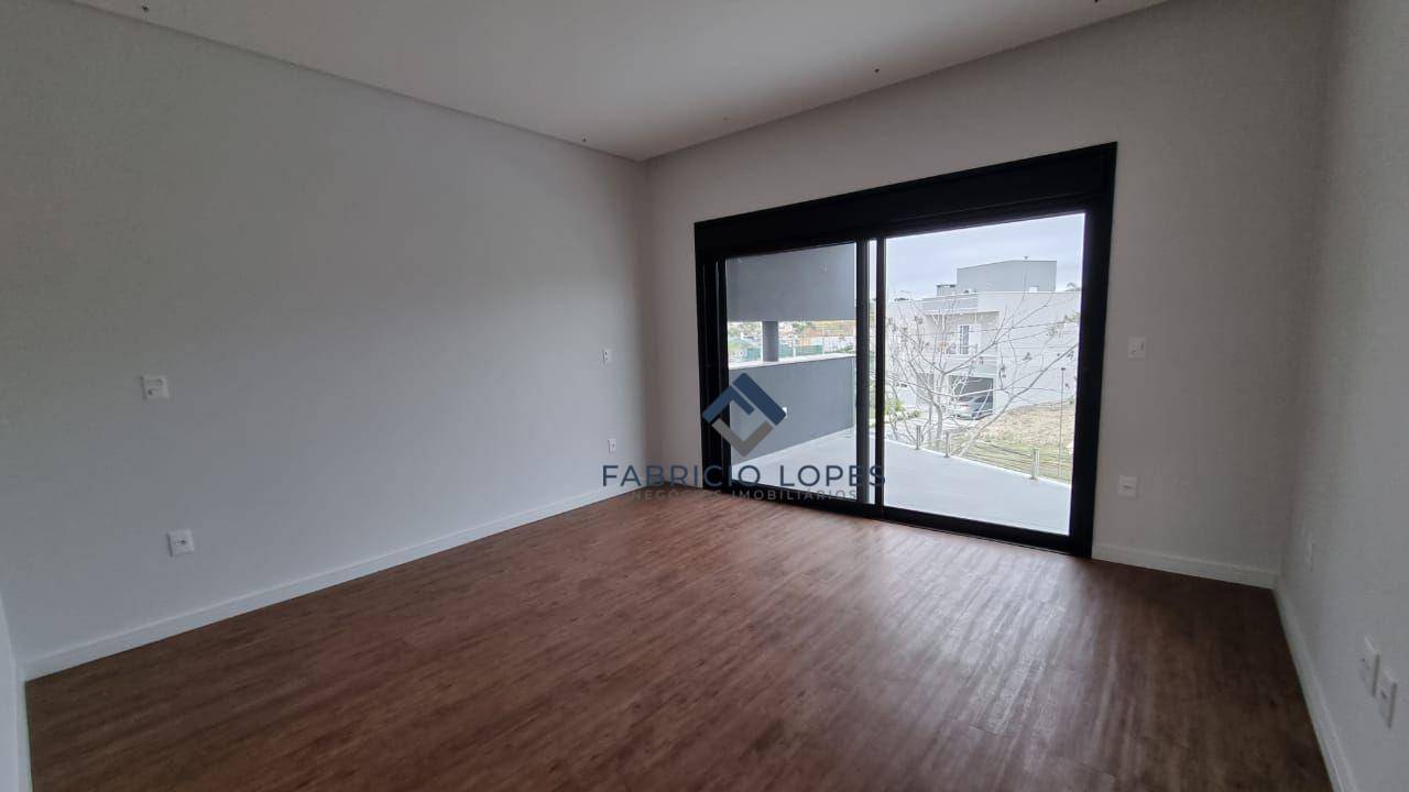 Casa à venda com 4 quartos, 450m² - Foto 34