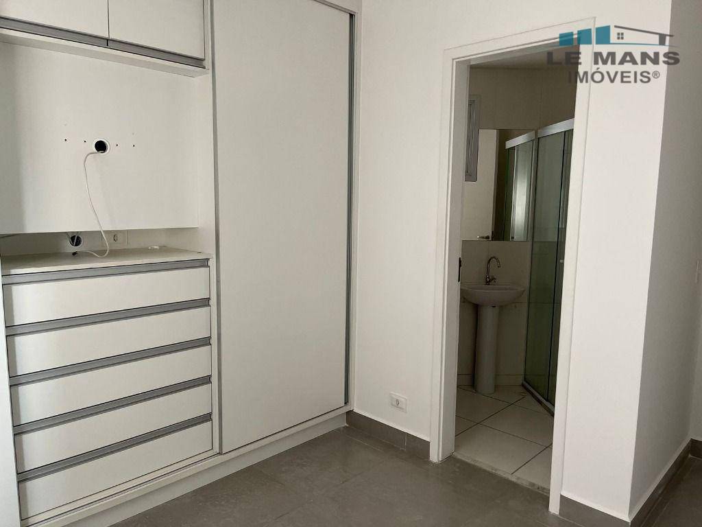 Apartamento à venda e aluguel com 2 quartos, 66m² - Foto 9