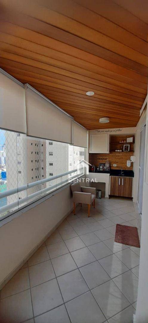 Apartamento à venda com 3 quartos, 114m² - Foto 1