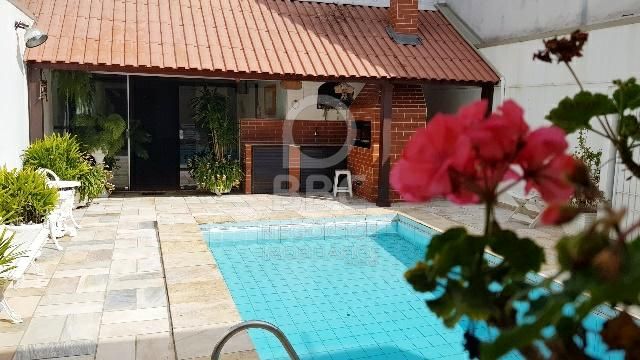 Sobrado à venda com 3 quartos, 300m² - Foto 24