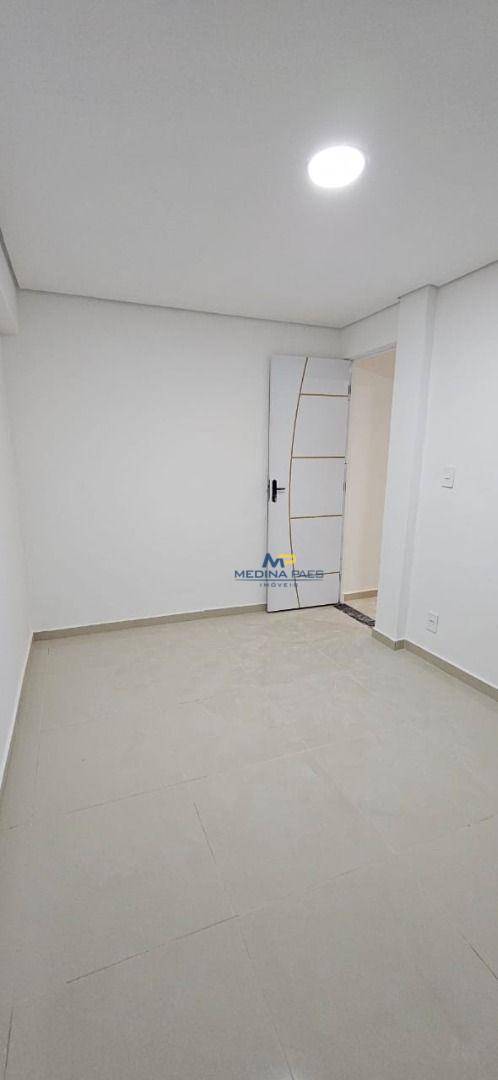 Apartamento à venda com 2 quartos, 60m² - Foto 6