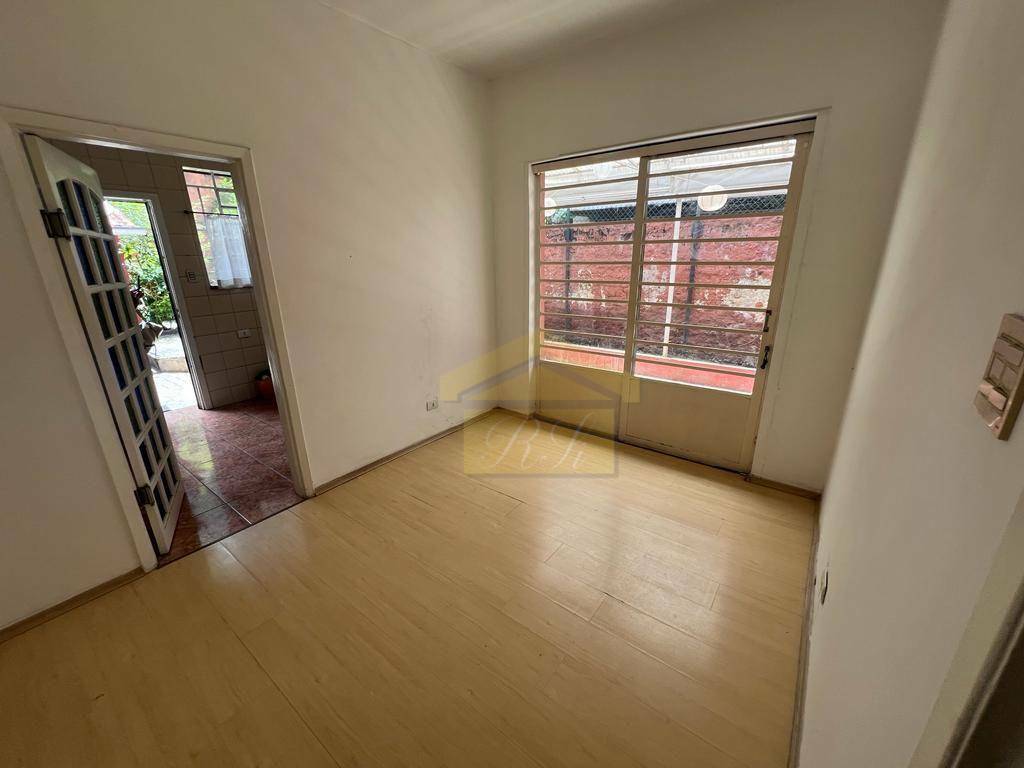 Casa à venda com 2 quartos, 300m² - Foto 10