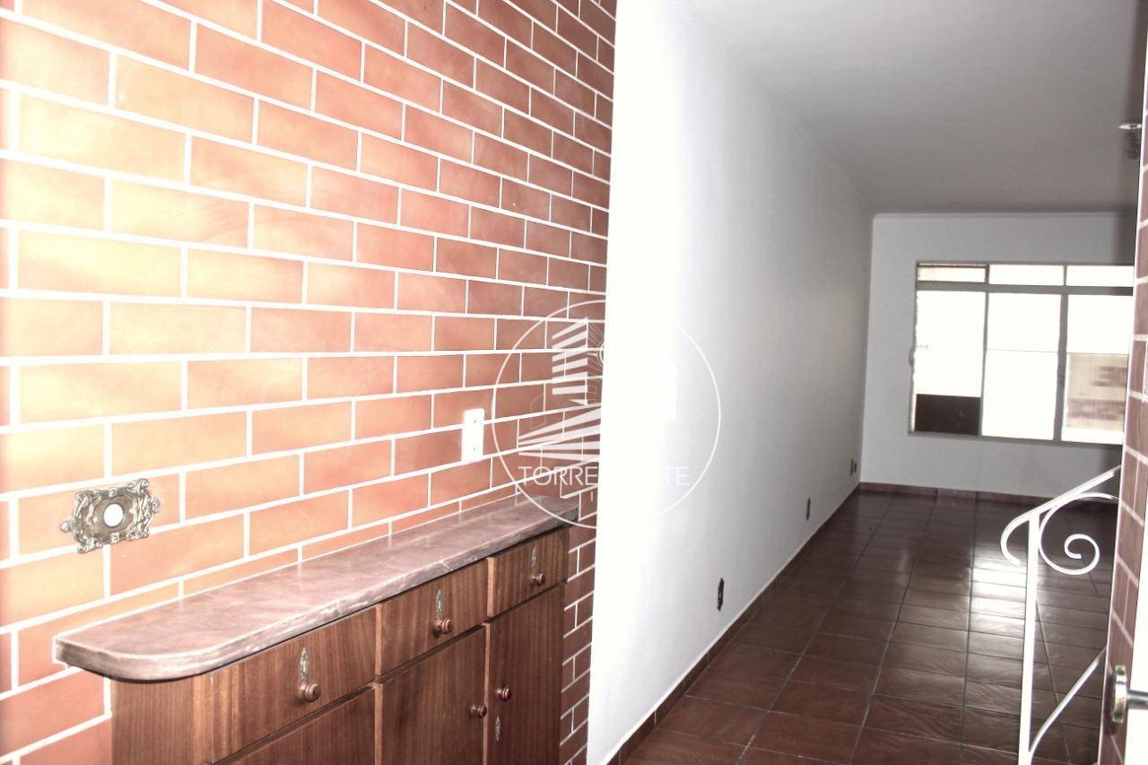 Sobrado à venda com 3 quartos, 208m² - Foto 4