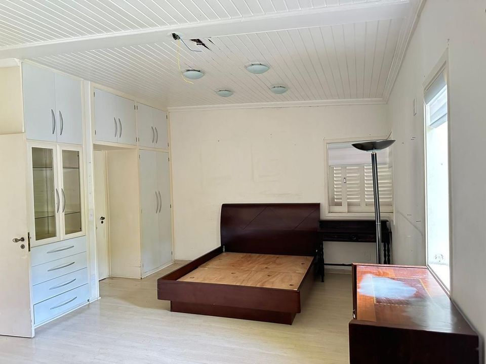 Casa de Condomínio à venda com 3 quartos, 250m² - Foto 6