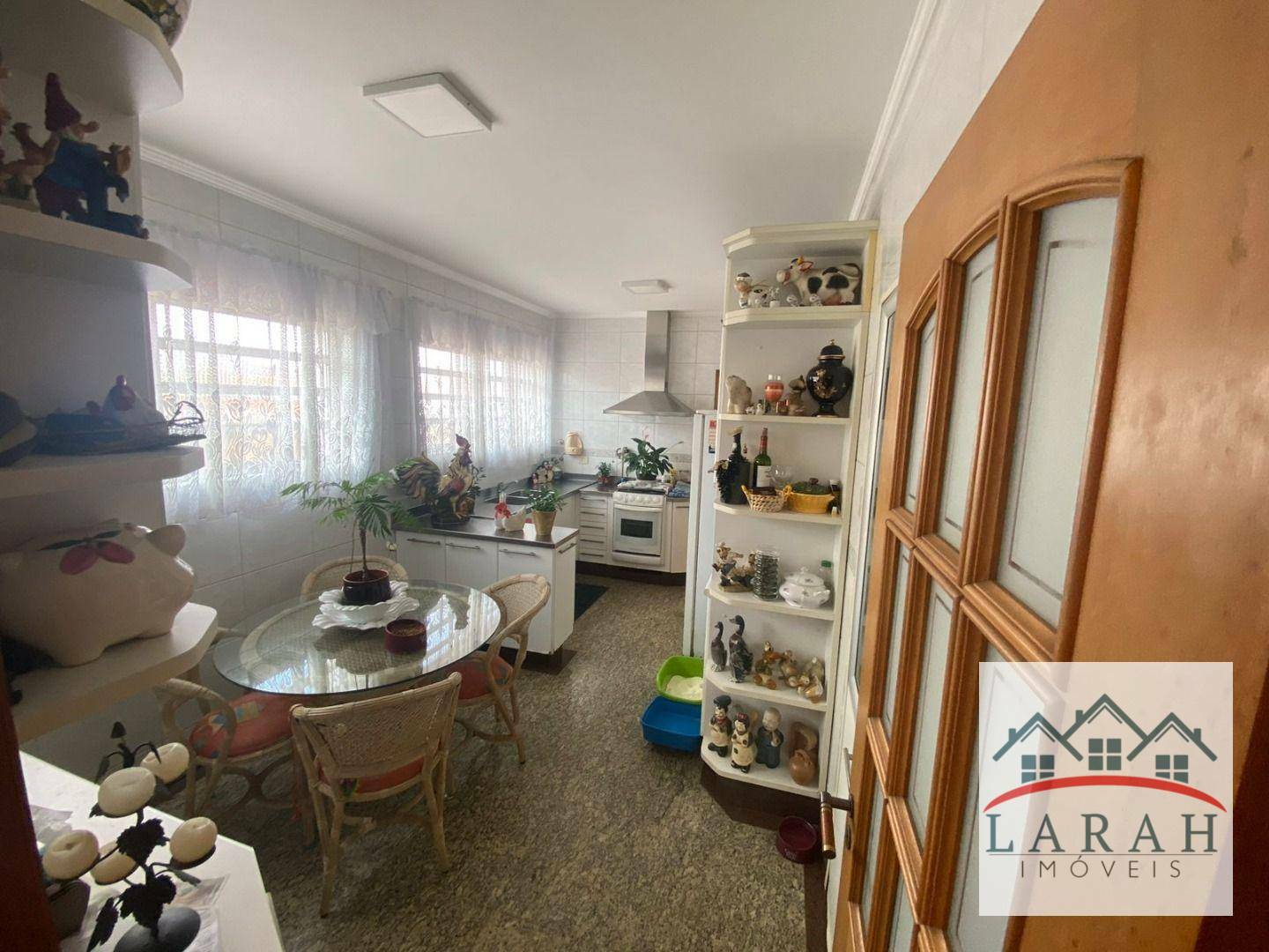 Sobrado à venda com 4 quartos, 347m² - Foto 41