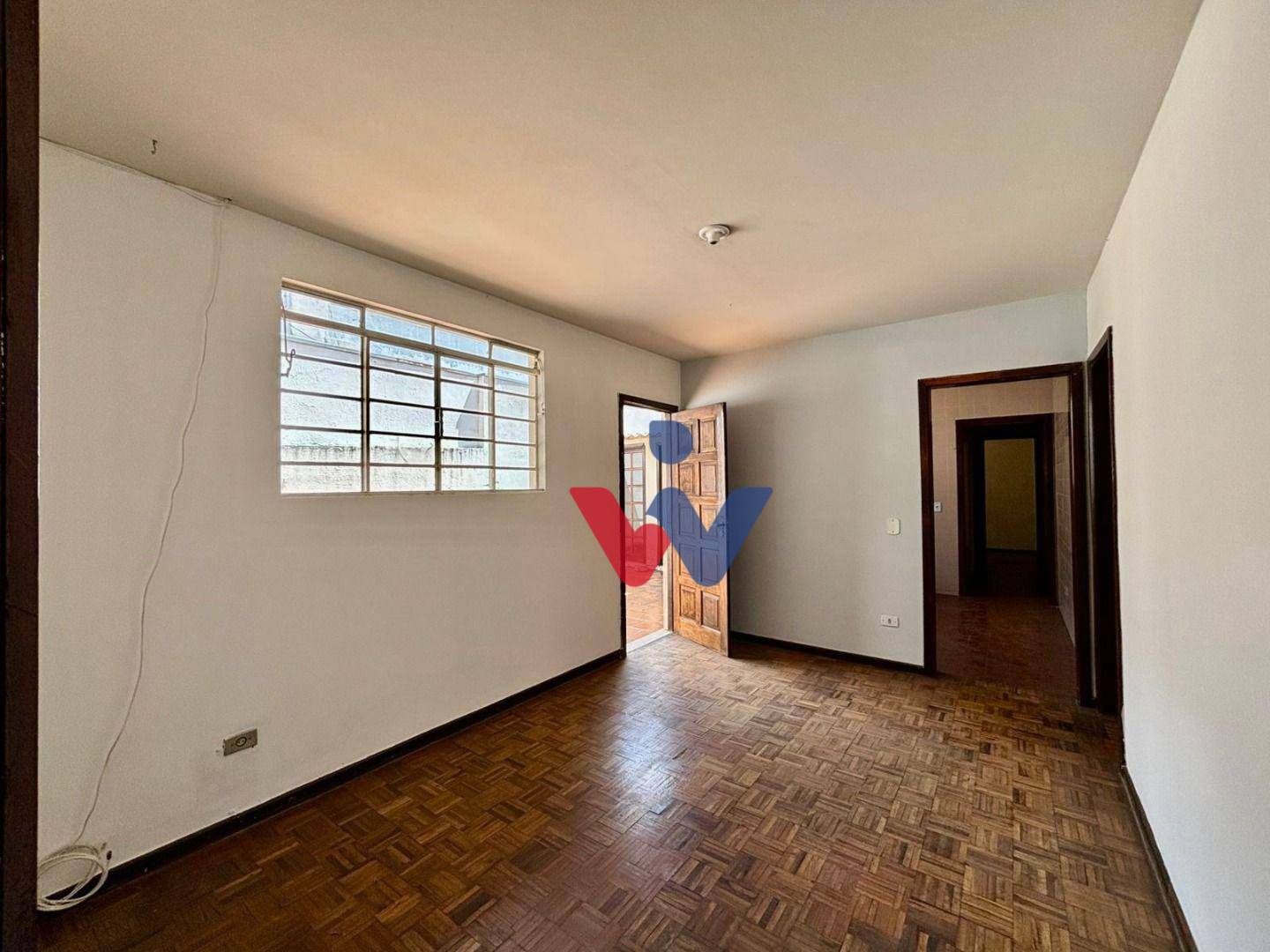 Casa à venda com 3 quartos, 180m² - Foto 18