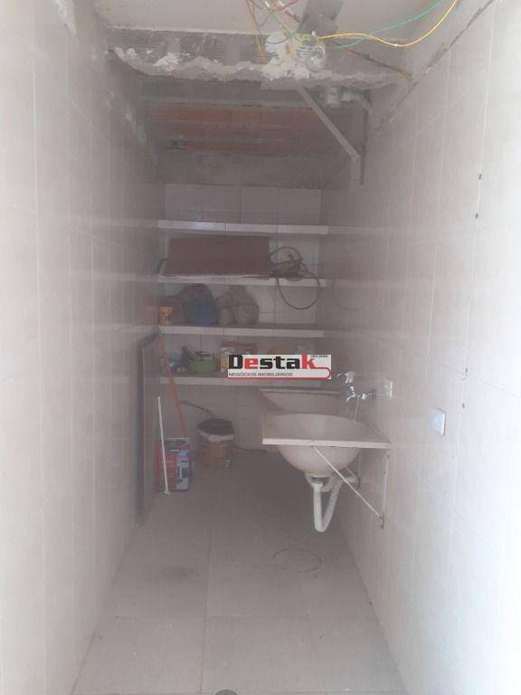 Sobrado à venda com 2 quartos, 130m² - Foto 21