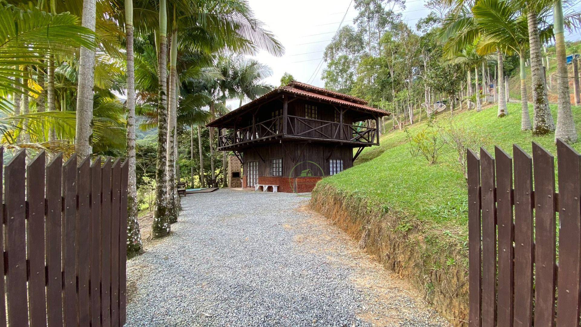 Chácara, 2 quartos, 2000 m² - Foto 1