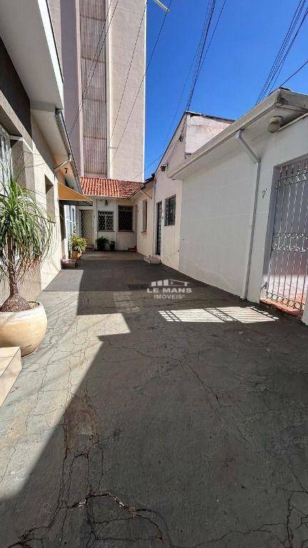 Casa à venda com 2 quartos, 69m² - Foto 1