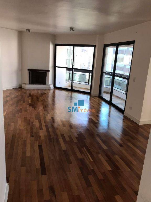 Apartamento para alugar com 3 quartos, 144m² - Foto 4